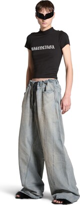 gothic-type-shrunk-t-shirt-